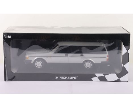 Minichamps  1:18 Scale Volvo 240 GL Break 1986, silver diecast body,1 of 414 pcs, in mint pre owned condition, outer window d