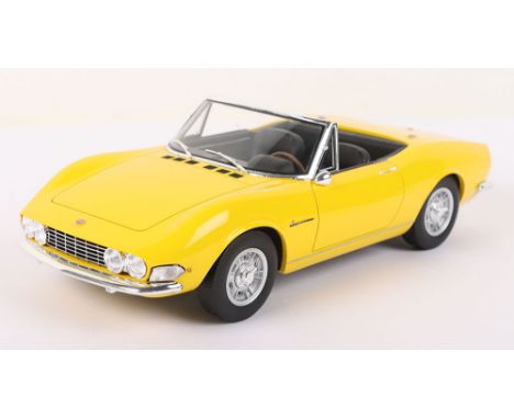 Laudoracing Fiat Dino 2000 Spider 1967 Pininfarina 1:18 scale, yellow resin model, Limited edition,  in mint boxed condition.