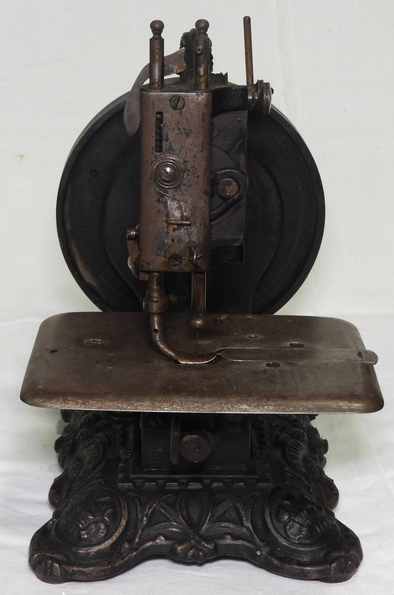 NEWTON, WILSON & CO PRINCESS OF WALES SEWING MACHINE