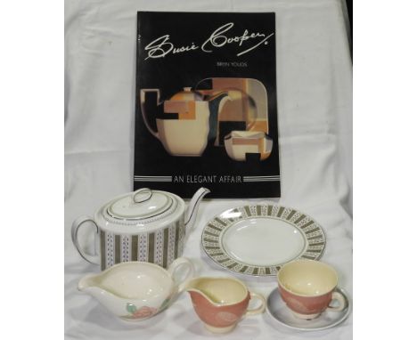 6 PIECES SUSIE COOPER CHINA & REFERENCE BOOK 