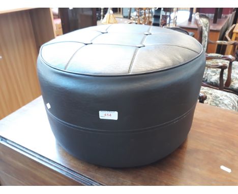 A RETRO FOOT STOOL