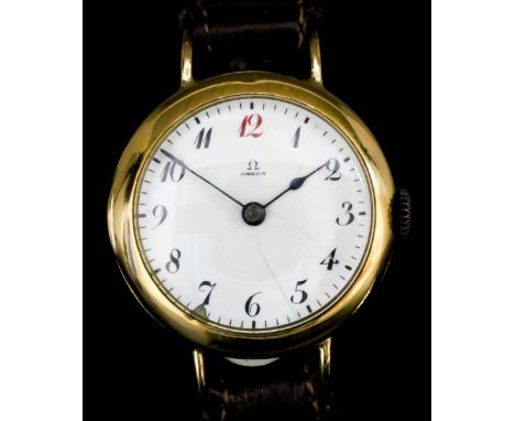 An early 20th Century gentleman's Omega 18ct gold cased wristwatch, the white enamel dial with Arabic numerals, 30mm diameter