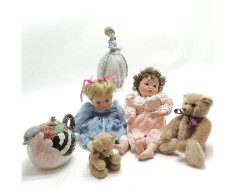 Mother Hubbard jointed teddy bear (24cm) t/w Staffordshire chaffinch design teapot, Nao figurine, Russ 'Cubby' bear &amp; 2 b