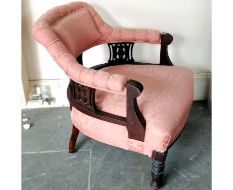 Edwardian mahogany parlour chair upholstered in a pink brocade fabric, 64 cm wide, 66 cm high, 34 cm to top of seat. in good 