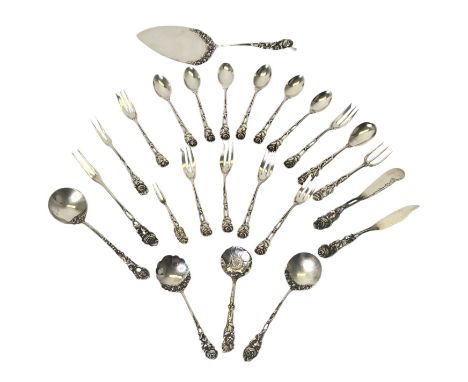 Hildesheimer Rose, Kaffeebesteck für 6 Pers. Silber 800, unterschiedlich gepunzt, Halbmond und Krone, 6 Kaffeelöffel und 6 Ku