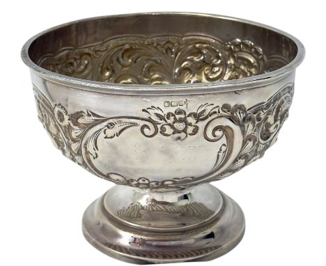 Kleine Anbietschale Sterlingsilber, mehrfach punziert, Krone, schreitender Löwe n, 1, Fahne, England, London, H 12 cm, Durcgh