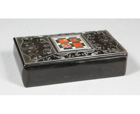 A Victorian rectangular horn snuff box inlaid with silvery metal and with hardstone chequer board rectangular panel to lid, w