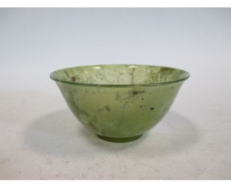 A green jade bowl  