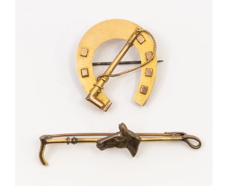 Equestrian Interest- a collection of two equestrian related brooches, including a 9ct gold horse shoe and hunting crop, size 