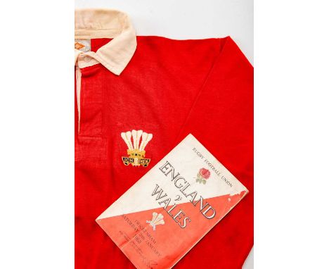 NORMAN GALE | WALES
A match-worn Wales International rugby union jersey worn by former captain, Norman Gale (1939-2005), bear