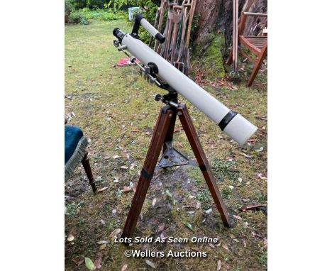 Prinz Optics Astronomical Telescope, model: 330, on tripod, 67cm long x 8cm at lens / Please bring equipment and labour to as