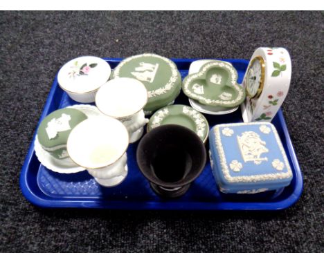 Tray of Wedgwood Jasperware trinket pots, Wedgwood Wild Strawberry mantel clock etc. 