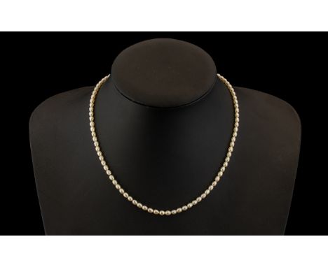 9ct Gold Pearl Necklace with 9ct Gold Clasp. Pearls are of Good Colour and Quality. 16 Inches. 