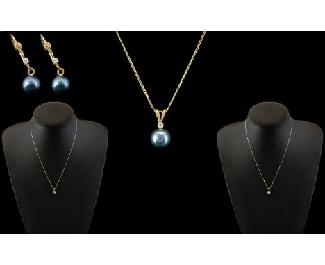 14ct Gold Blue/Black Pearl &amp; Diamond Pendant &amp; Matching Earring Set.  Pendant on fine gold chain, Lever Back Earrings