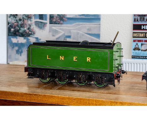 Scratch Built Railway Carriage. Large Scratch Built Railway Carriage, Along with Bottom Section of Engine, Superior Quality I