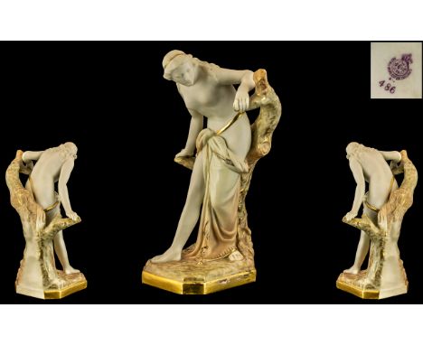 Royal Worcester Superb Quality Hand Painted Porcelain Figure ' Surprised Bather ' Classical Female Nude, Sculptor - Sir Thoma