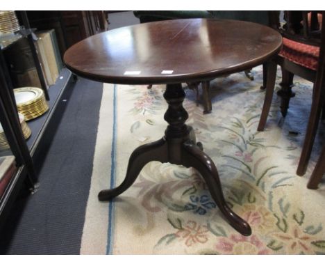 An oak table, together with a mahogany tripod table (2)  