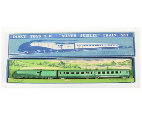 Dinky Pre-War No.16 Silver Jubilee Train Set - Containing two-tone green LNER Class A4 Loco &amp; pair of Articulated Coaches