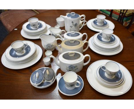 A Susie Cooper and Wedgwood Glen Mist pattern part dinner, tea and coffee service, pattern number C.1035, including, coffee p