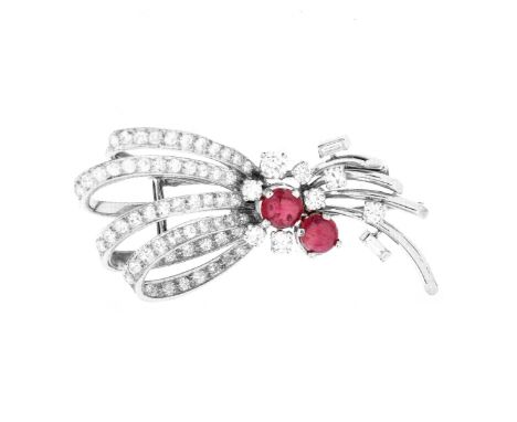 Vintage Approx. 4.0 Carat Old European Cut Diamond, 1.54 Carat Cabochon Ruby and Platinum Bow Brooch. Diamonds G-H color, VS1