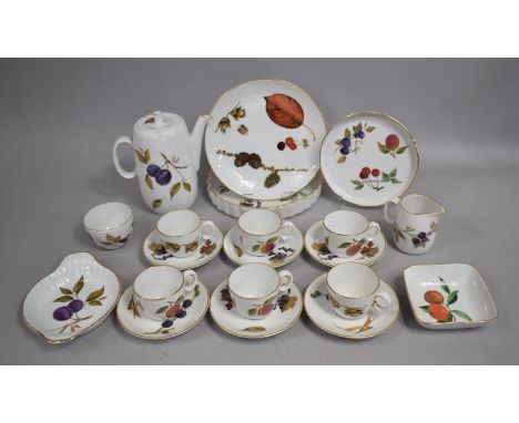 A Collection of Royal Worcester China to Comprise Wild Harvest Coffee Cans and Saucers, Evesham Oven to Table Wares etc 