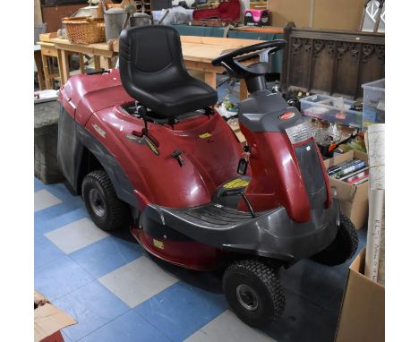 A Castelgarden XF140 HD Ride on Mower with Briggs and Stratton Engine, Recently Serviced and In Working Order 