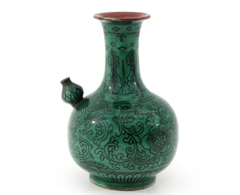 Green ground with black floral decor, Kangxi Period, 23 cm. tall.