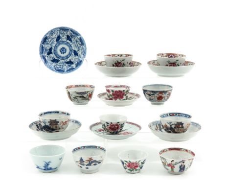 Including 12 cups and 7 saucers, in diverse decors, saucers are 12 cm. in diameter, in diverse conditions.