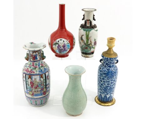 Including 4 vases and 1 lamp converted from a vase, tallest is 37 cm., in diverse conditions.