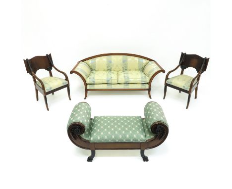 Consisting of 4 pieces of seating furniture, incl. sofa, length 190 cm.