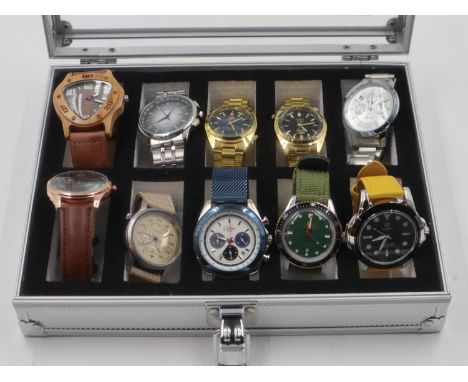 Presentation case of ten gents wristwatches. UK P&amp;P Group 2 (£20+VAT for the first lot and £4+VAT for subsequent lots) 