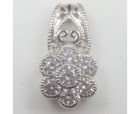 14ct white gold flower design pendant set with CZ, drop L: 20 mm, 2.2g. UK P&amp;P Group 0 (£6+VAT for the first lot and £1+V