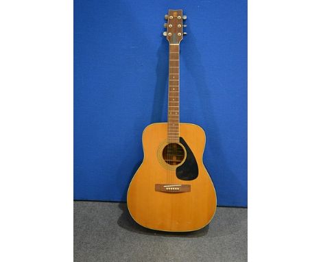 Vintage Yamaha acoustic guitar, model FG180/1 (1974-77), in a hard case.