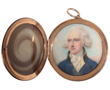 AN 18TH CENTURY PORTRAIT MINIATURE of a finely dressed gentleman, in an unmarked yellow metal locket, the opposing side of th