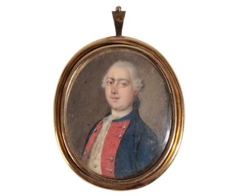 A GEORGE III PORTRAIT MINIATURE depicting a gentleman in military dress, in an unmarked yellow metal mount, 4.3cm highProvena