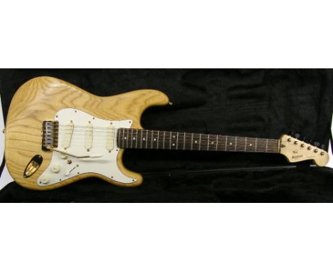 Good quality custom built Strat type electric guitar comprising a guitarbuild.co.uk Strat style body and Fender licenced Migh