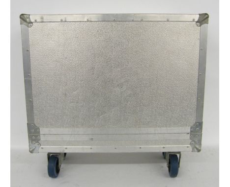 Wheel mounted flight case suitable for a Vox AC30 or Fender Twin type guitar amplifier