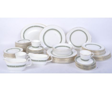 Vintage Royal Doulton English fine bone china Rondelay H. 5004. Tea / dinner service comprising of; dinner plates, saucers, s