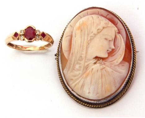 Mixed Lot: modern 9K stamped ruby and diamond ring, together with a carved shell cameo depicting a head and shoulder profile 