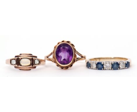 Mixed Lot: 9ct gold and amethyst dress ring, Birmingham 1971, a 9ct gold diamond and pale sapphire ring, alternate set with 4