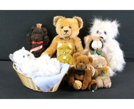 Group of eight teddy bears / soft toys to include Kaycee Bears Porsche, G. Blechschmidt jointed mohair bear, Boyds 'Bee Happy