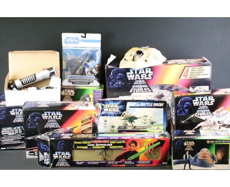 Star Wars - Collection of figures, sets and collectibles to include 7 x boxed vehicle/figure sets (A Wing Fighter, Speeder Bi