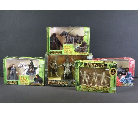 Collection of five boxed Toy Biz The Lord Of The Rings The Fellowship Of The Ring to include 2 x Ringwrath and Horse Deluxe H
