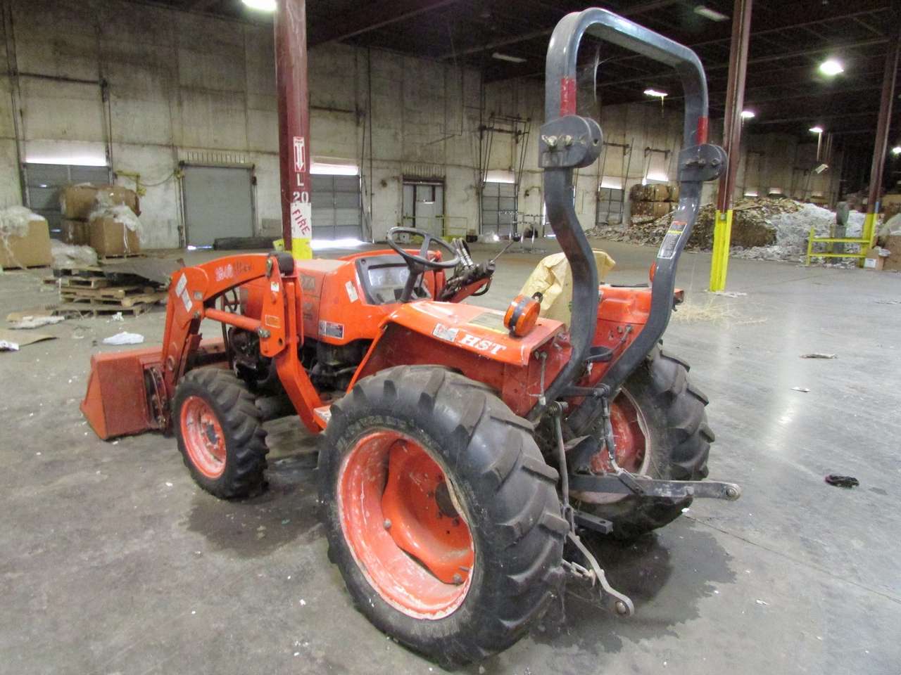 Kubota L2800 Xtra Power HST Diesel Tractor with Ansung Model 2540