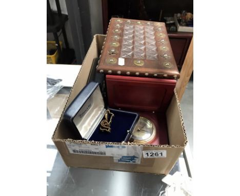 A quantity of wrist watches including Rotary, Sekonda etc. with jewellery box and Danbury clock
