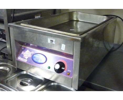 Catering Equipment: A Bun Warmer (APW Wyott BW-31), Hendi Bain Marie System, Lincat IP21B Warmer, APW Wyott Tru-Heat Roller S