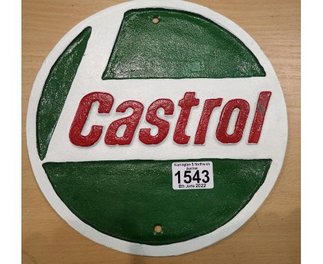 Cast iron Castrol circular wall plaque, D: 25 cm. P&amp;P Group 2 (£18+VAT for the first lot and £3+VAT for subsequent lots) 