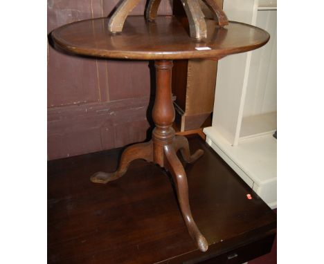 A 19th century mahogany circular tilt top pedestal tripod table, dia. 67cm