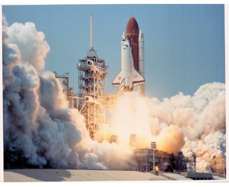 NASA original vintage 10x8 colour photo Launch Lift Off space shuttle Atlantis Kennedy Space Centre 1989 NASA credit descript