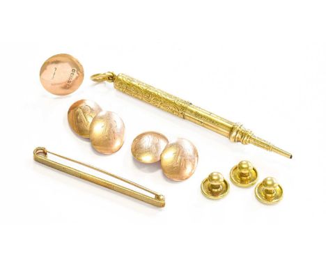 A Quantity of Jewellery, including a pair of 9 carat gold cufflinks; a 9 carat gold dress stud; three dress studs stamped '9C